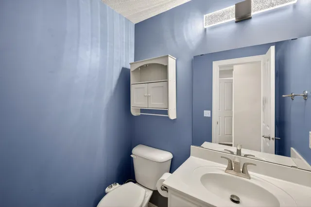 $369,900 | 420 5th Street Northeast, Plainview, MN 55964