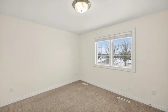 $369,900 | 420 5th Street Northeast, Plainview, MN 55964