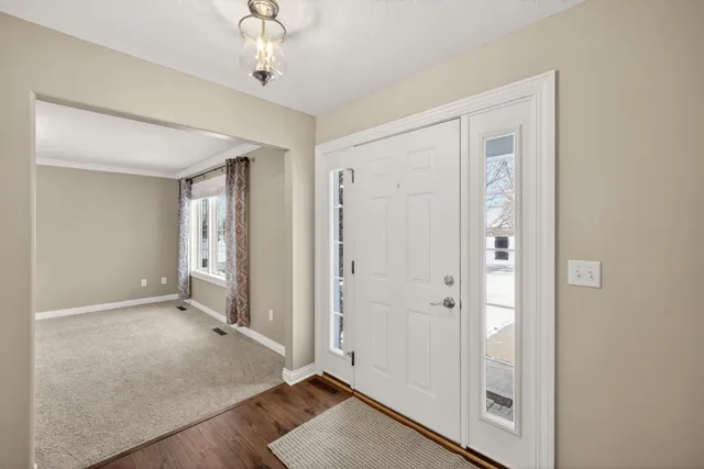 $369,900 | 420 5th Street Northeast, Plainview, MN 55964