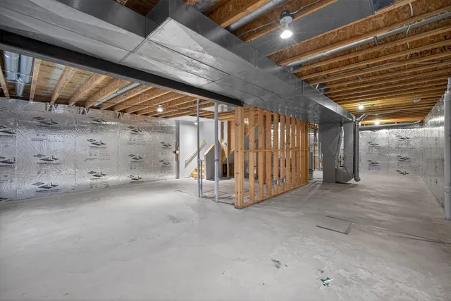 $369,900 | 420 5th Street Northeast, Plainview, MN 55964