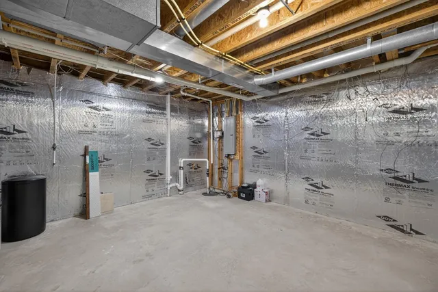 $369,900 | 420 5th Street Northeast, Plainview, MN 55964