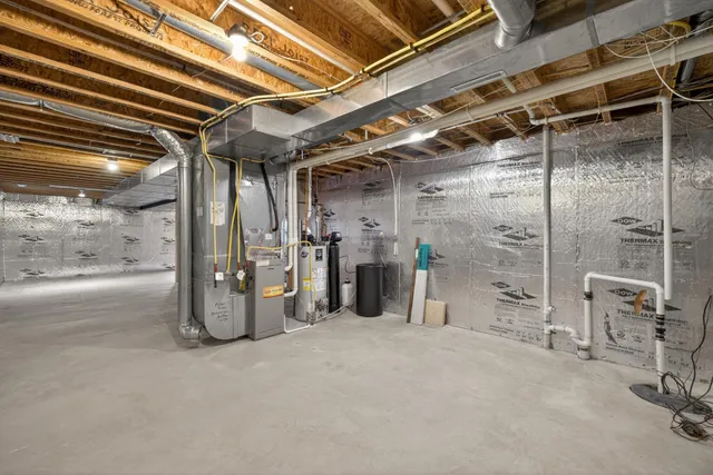 $369,900 | 420 5th Street Northeast, Plainview, MN 55964