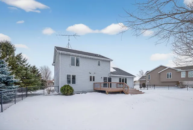 $369,900 | 420 5th Street Northeast, Plainview, MN 55964