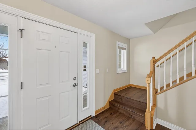 $369,900 | 420 5th Street Northeast, Plainview, MN 55964