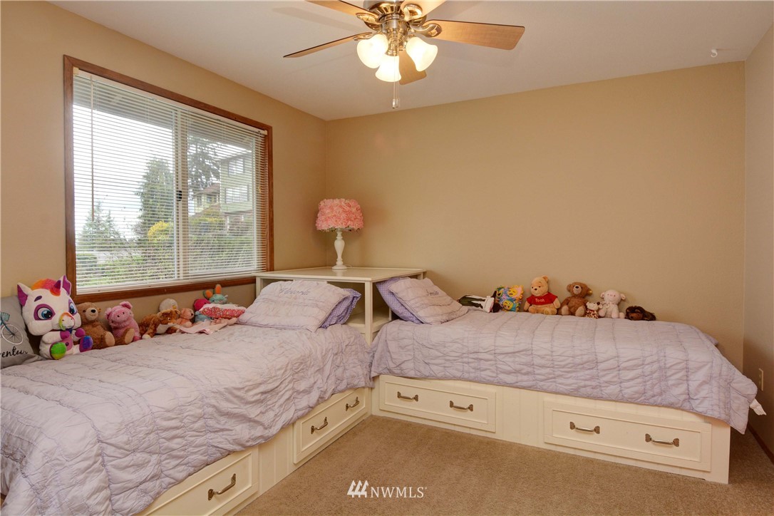 933 Goat Trail Loop Road Mukilteo, WA 98275 - Photo 14 of 21 Gallery Image 14