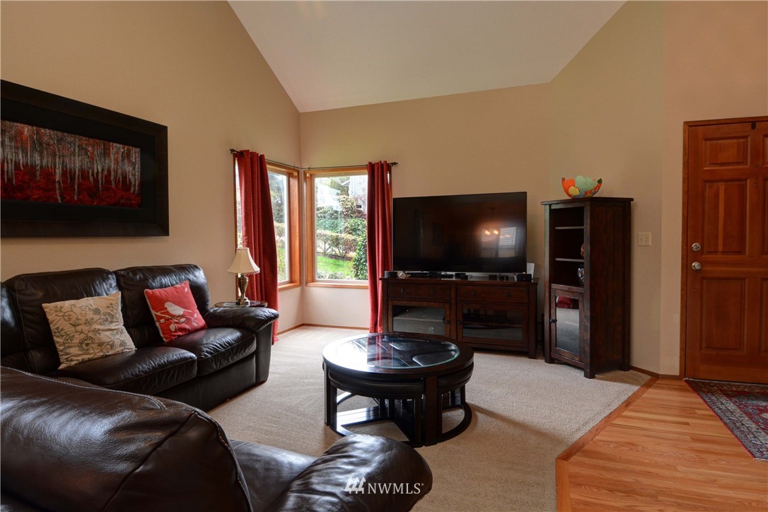 933 Goat Trail Loop Road Mukilteo, WA 98275 - Photo 7 of 21 Gallery Image 7