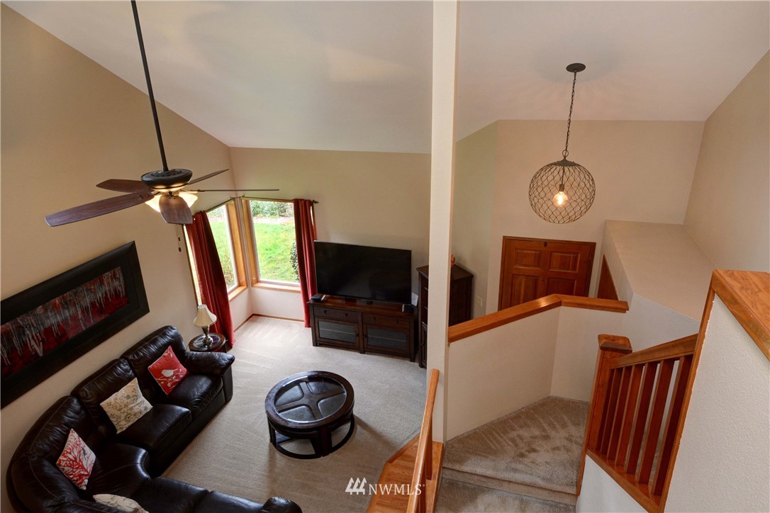 933 Goat Trail Loop Road Mukilteo, WA 98275 - Photo 10 of 21 Gallery Image 10