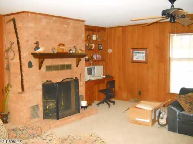 3241 Haystack Road Mount Airy, NC 27030 - Photo 4 of 7 Den/Family/Great Room.