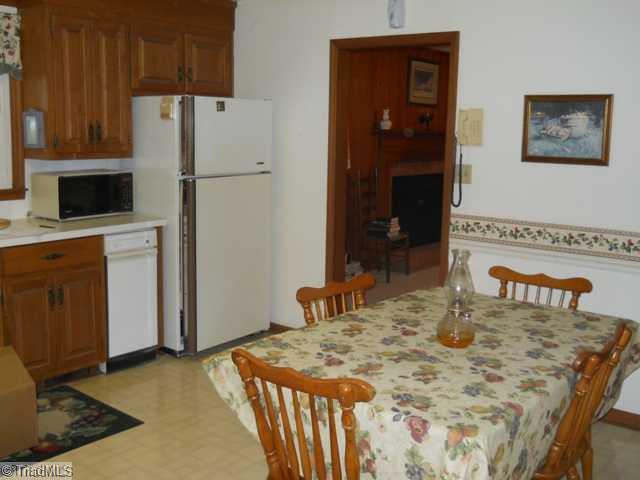 3241 Haystack Road Mount Airy, NC 27030 - Photo 5 of 7 Kitchen.