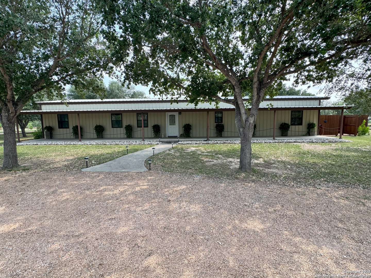 100 Choke Canyon Estates Drive Three Rivers, TX 78071 - Photo 1 of 1 Gallery Image 1