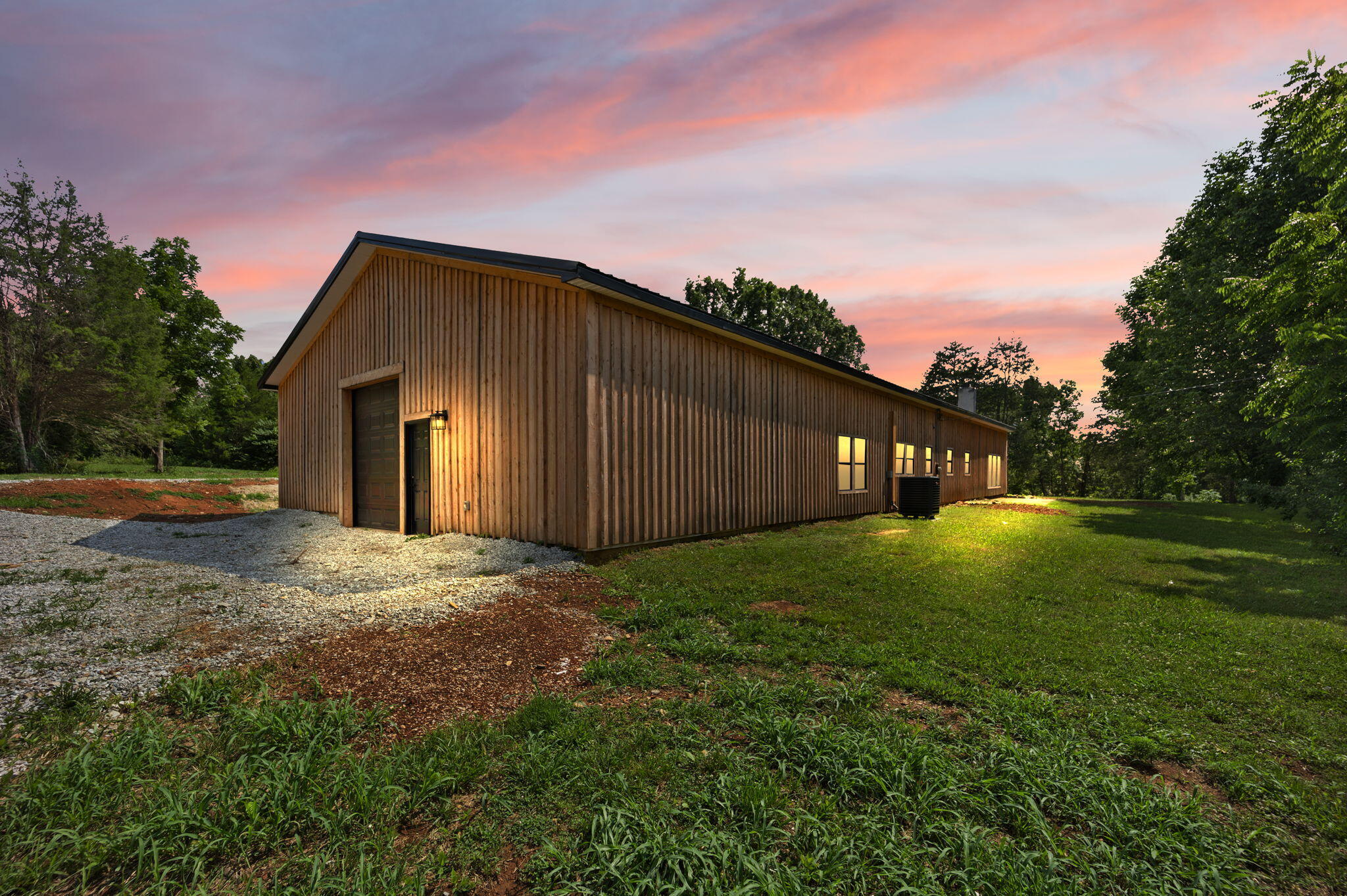 590 Perry Lee Colyer Road Somerset, KY 42501 - Photo 2 of 54 84-web-or-mls-542A6637 copy