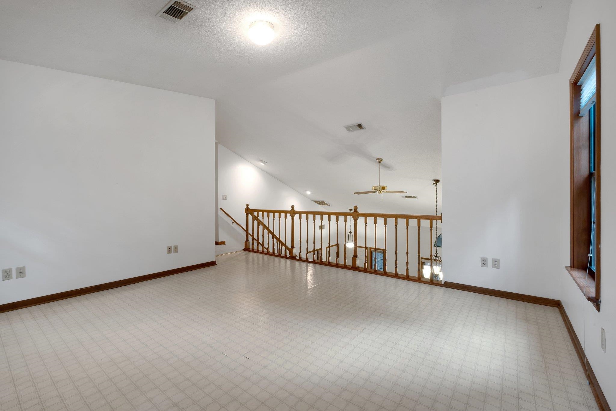 2773 Red Maple Ridge Tallahassee, FL 32301 - Photo 3 of 22 Gallery Image 3