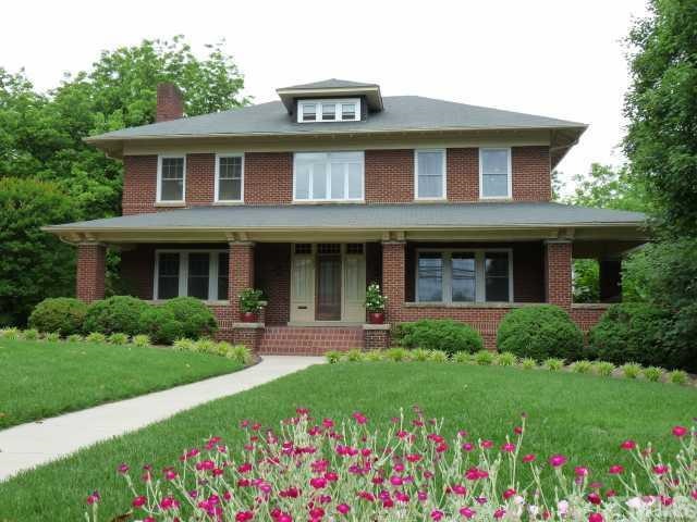 237 North Main Street Roxboro, NC 27573 - Photo 1 of 25