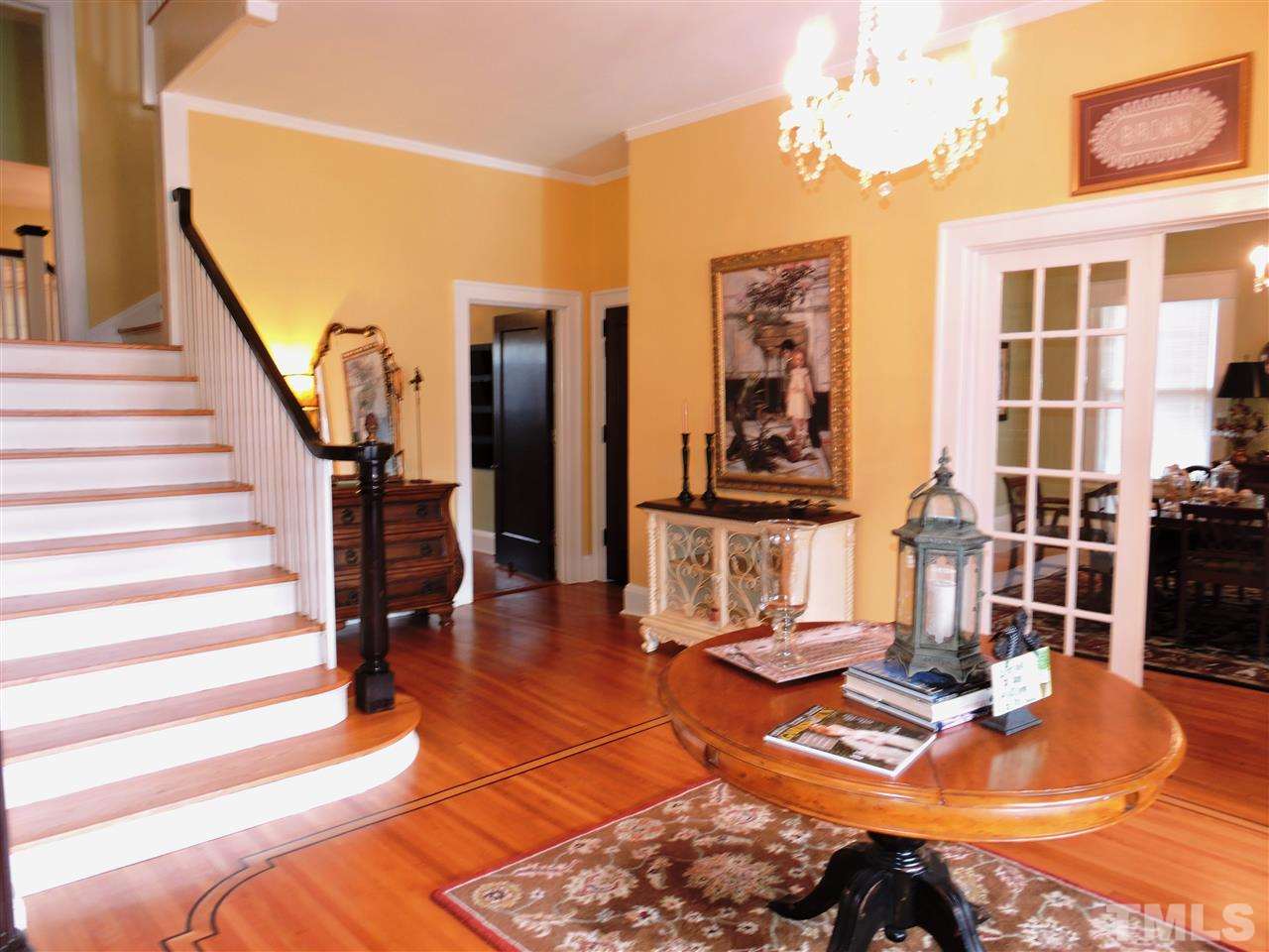237 North Main Street Roxboro, NC 27573 - Photo 2 of 25