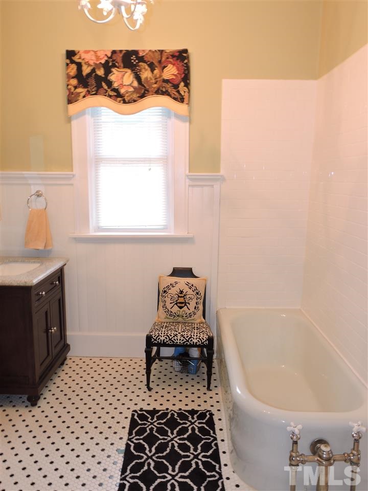 237 North Main Street Roxboro, NC 27573 - Photo 18 of 25