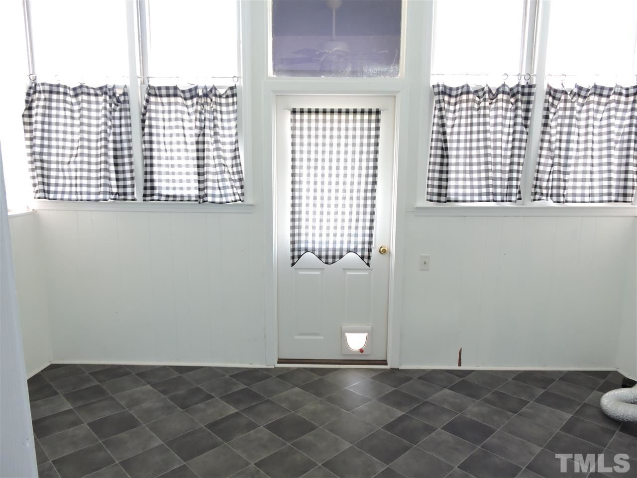 237 North Main Street Roxboro, NC 27573 - Photo 19 of 25