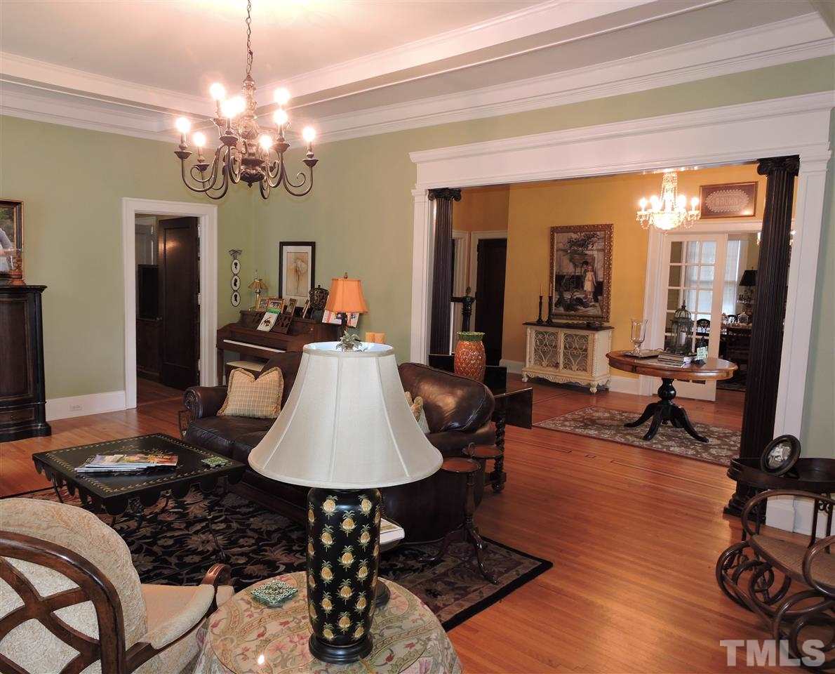 237 North Main Street Roxboro, NC 27573 - Photo 3 of 25