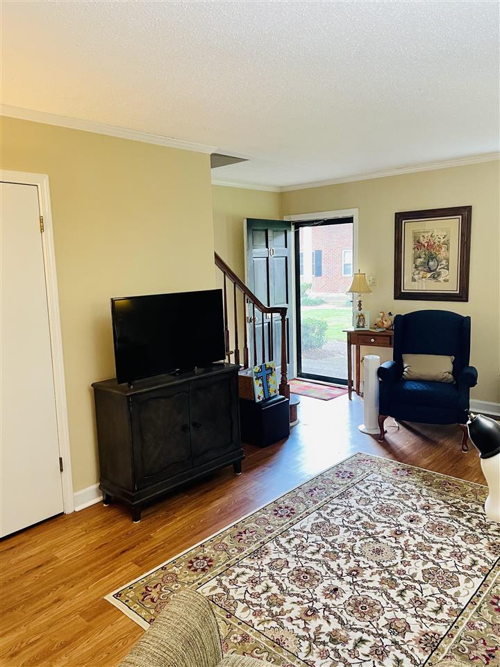 5686 Quince Road, Unit 10 Memphis, TN 38119 - Photo 17 of 18 Gallery Image 17