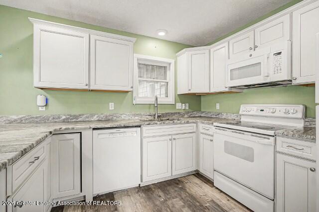6342 Rosedale Road Lansing, MI 48911 - Photo 5 of 25 18-print-CQ1A8298