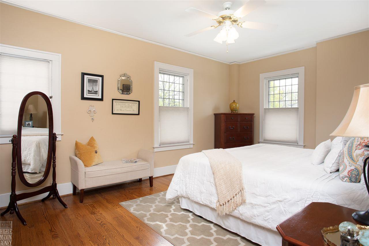 1337 Cadieux Road Grosse Pointe, MI 48230 - Photo 15 of 29 31379528-14.JPG