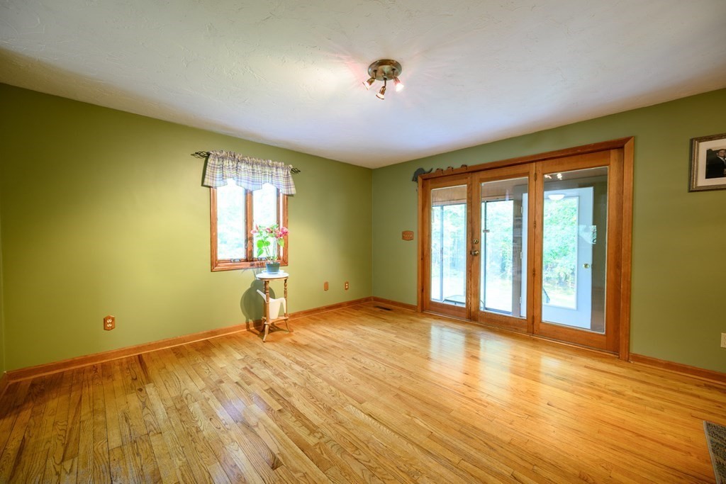 49 Larned Road Oxford, MA 01540 - Photo 11 of 42 Gallery Image 11