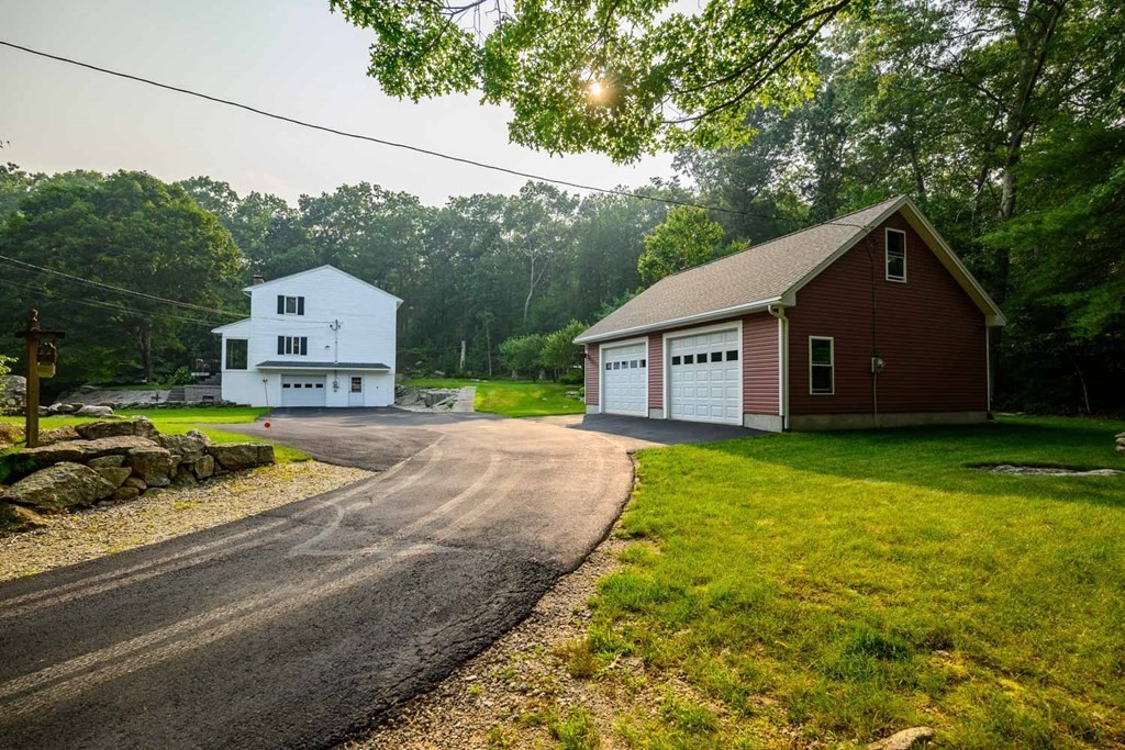 49 Larned Road Oxford, MA 01540 - Photo 3 of 42 Gallery Image 3