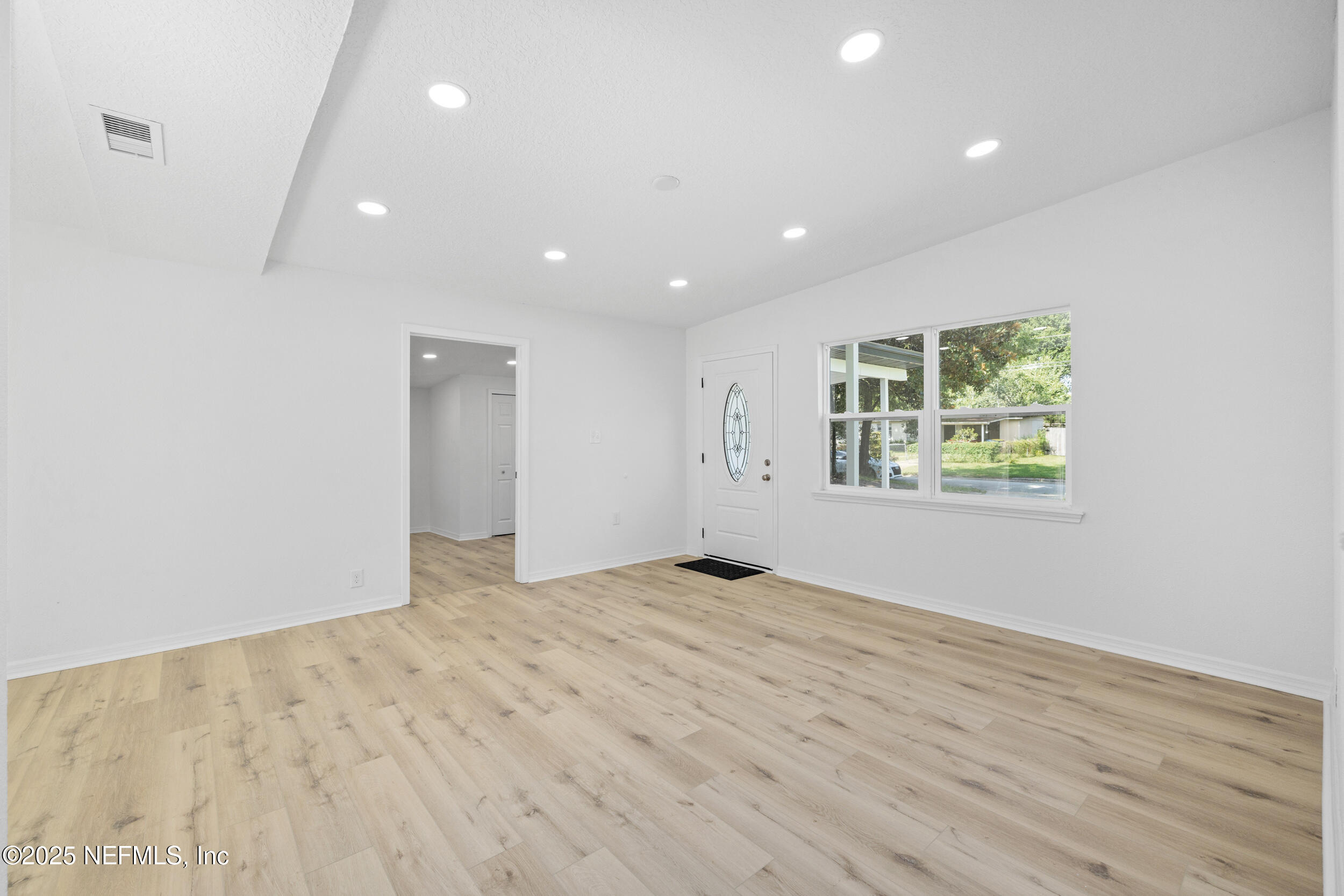 2603 Ector Road North Jacksonville, FL 32211 - Photo 9 of 27 17 - interior