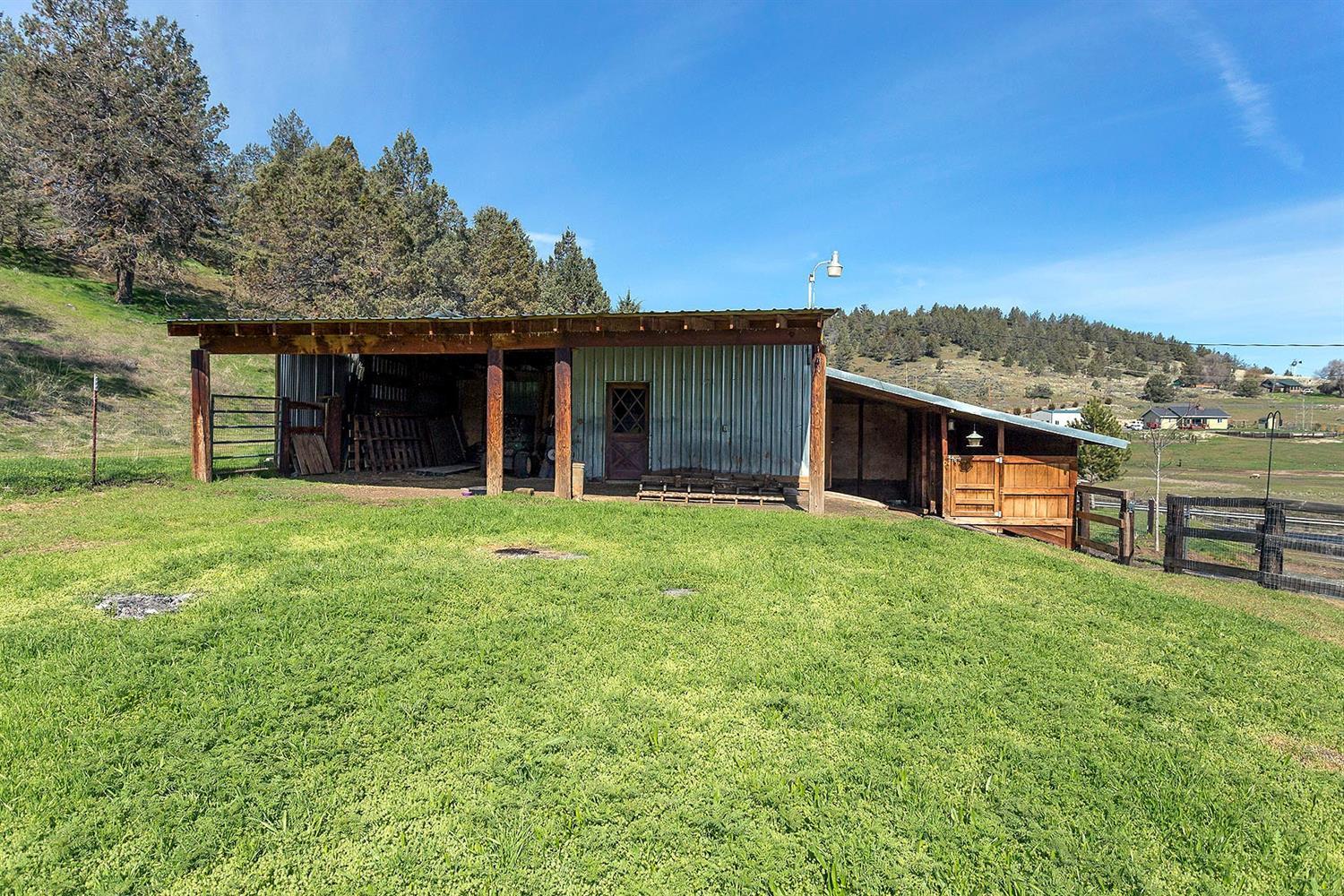 6111 Harpold Road Klamath Falls, OR 97603 - Photo 28 of 35 Additional Photo