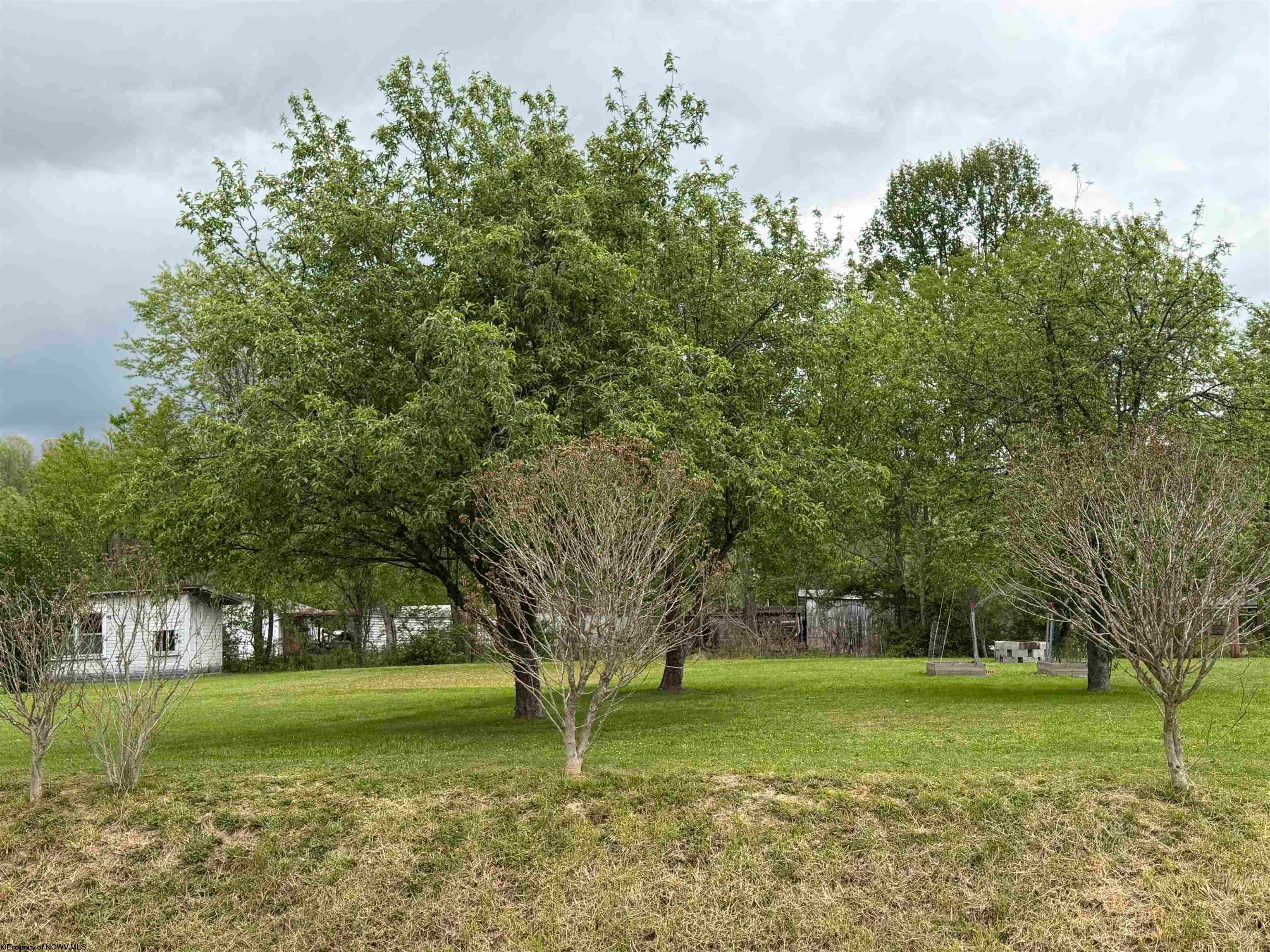 1606 Old Mill Road Weston, WV 26452 - Photo 18 of 32 Gallery Image 18