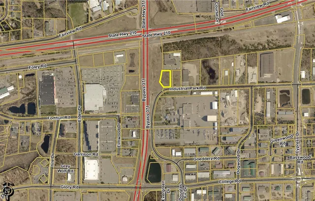 $385,000 | 0 Industrial Park Road South, Baxter, MN 56425