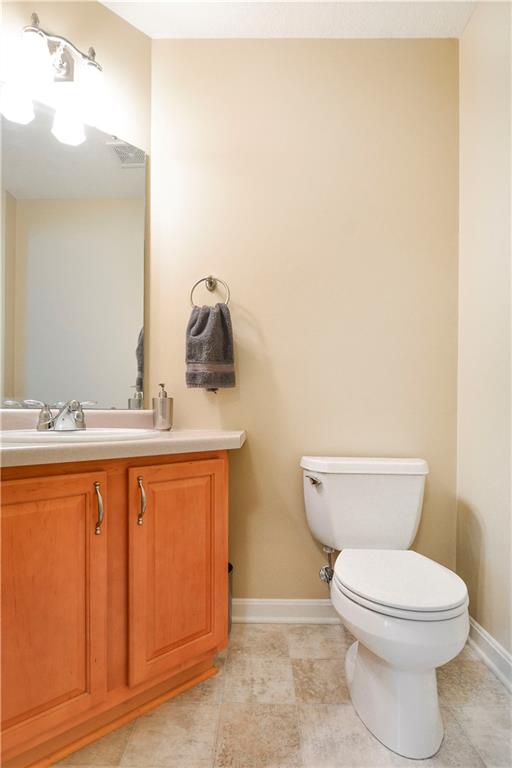 28 Castle View Drive McKees Rocks, PA 15136 - Photo 12 of 23
