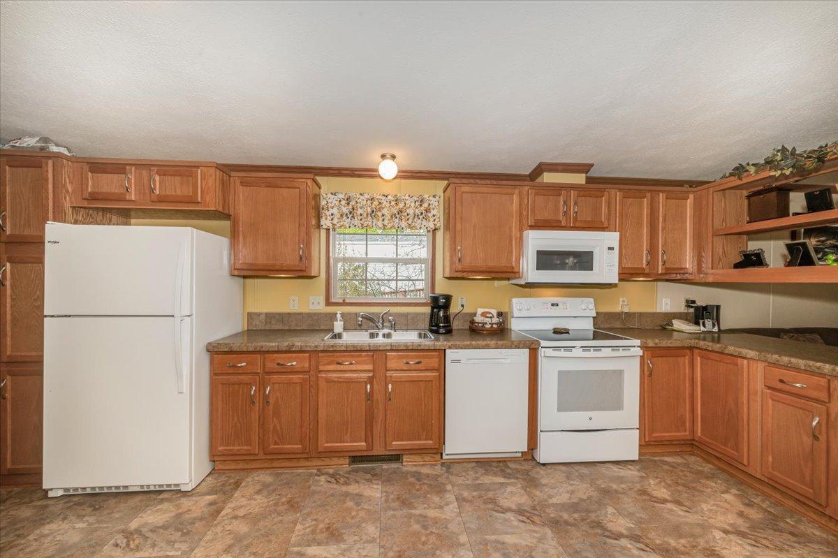 29 Burger Drive Duluth, MN 55808 - Photo 6 of 17