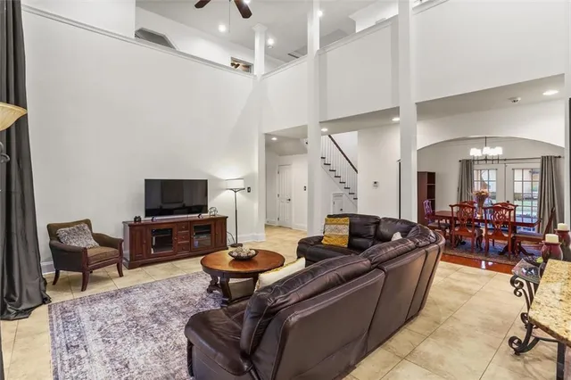 $525,000 | 672 Normandy Street, Westwego, LA 70094