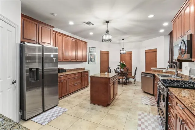 $525,000 | 672 Normandy Street, Westwego, LA 70094