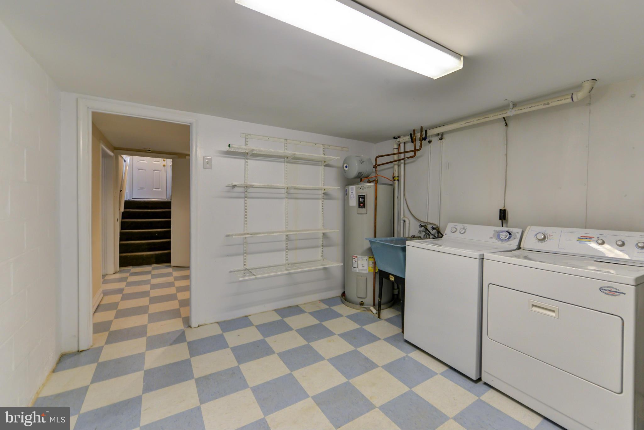 4007 Pine Brook Road Alexandria, VA 22310 - Photo 25 of 30 Interior (General)