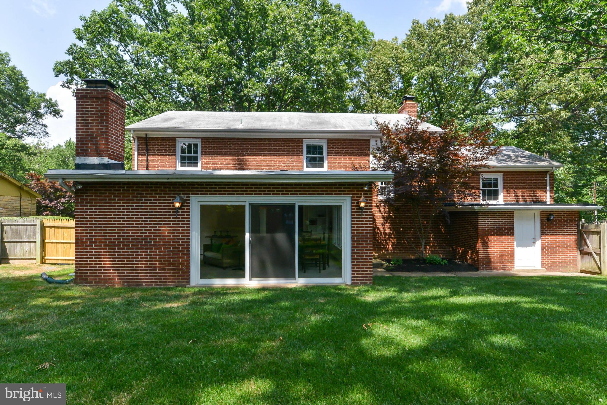 4007 Pine Brook Road Alexandria, VA 22310 - Photo 26 of 30 Exterior (Rear)