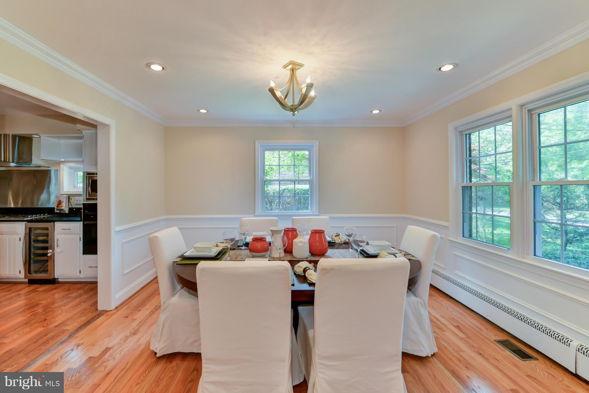 4007 Pine Brook Road Alexandria, VA 22310 - Photo 7 of 30 Dining Room