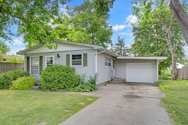 $145,000 | 613 North Vorcey Street, Tolono, IL 61880