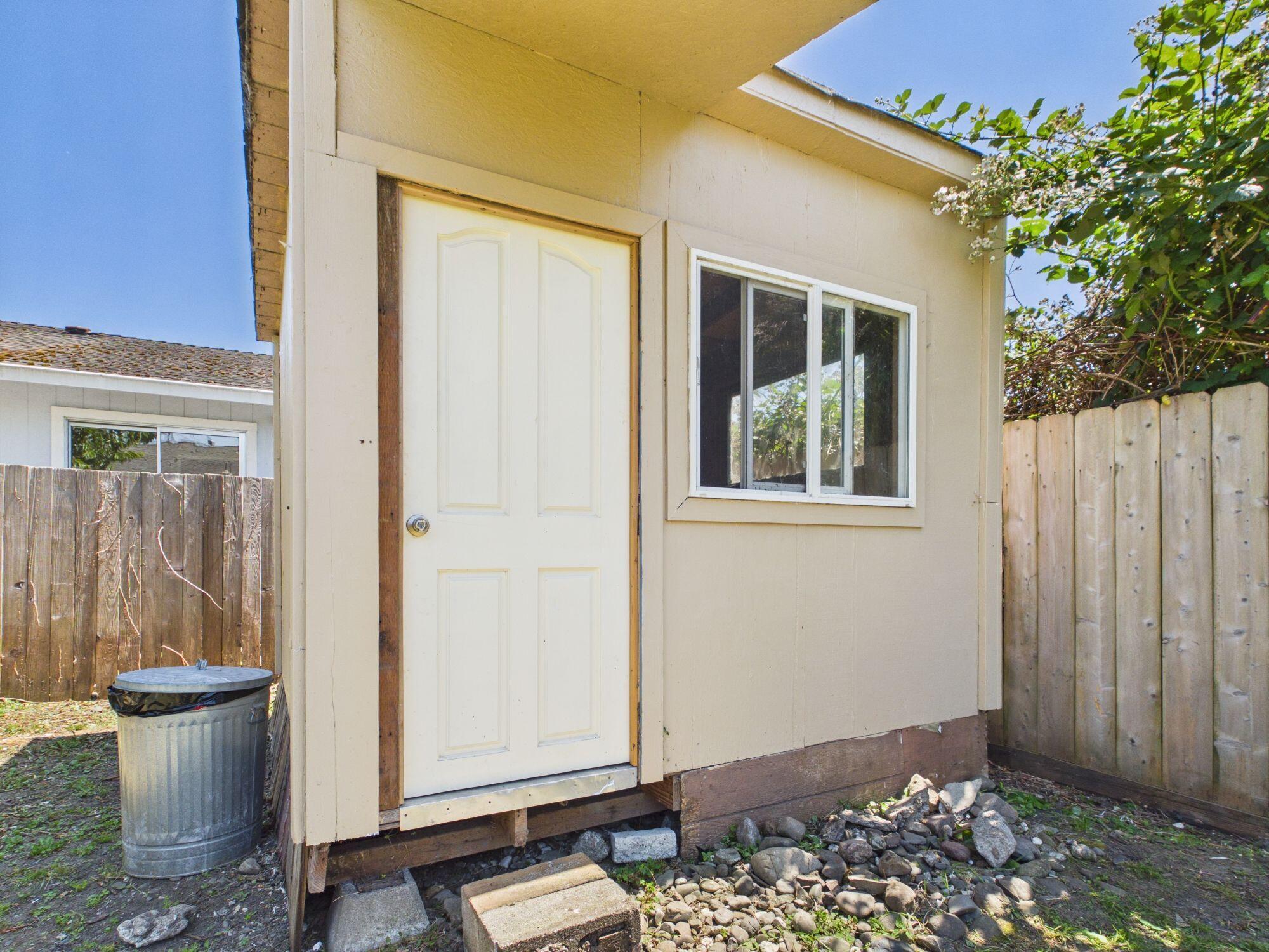 175 Davis Street Rio Dell, CA 95562 - Photo 21 of 25
