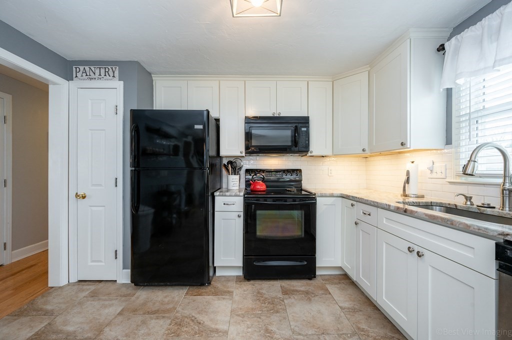 18 Senate Road Milford, MA 01757 - Photo 10 of 25 Gallery Image 10