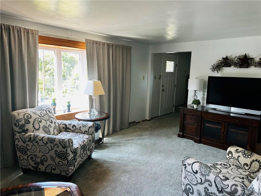 4053 Willett Road Pittsburgh, PA 15227 - Photo 8 of 47 Gallery Image 8