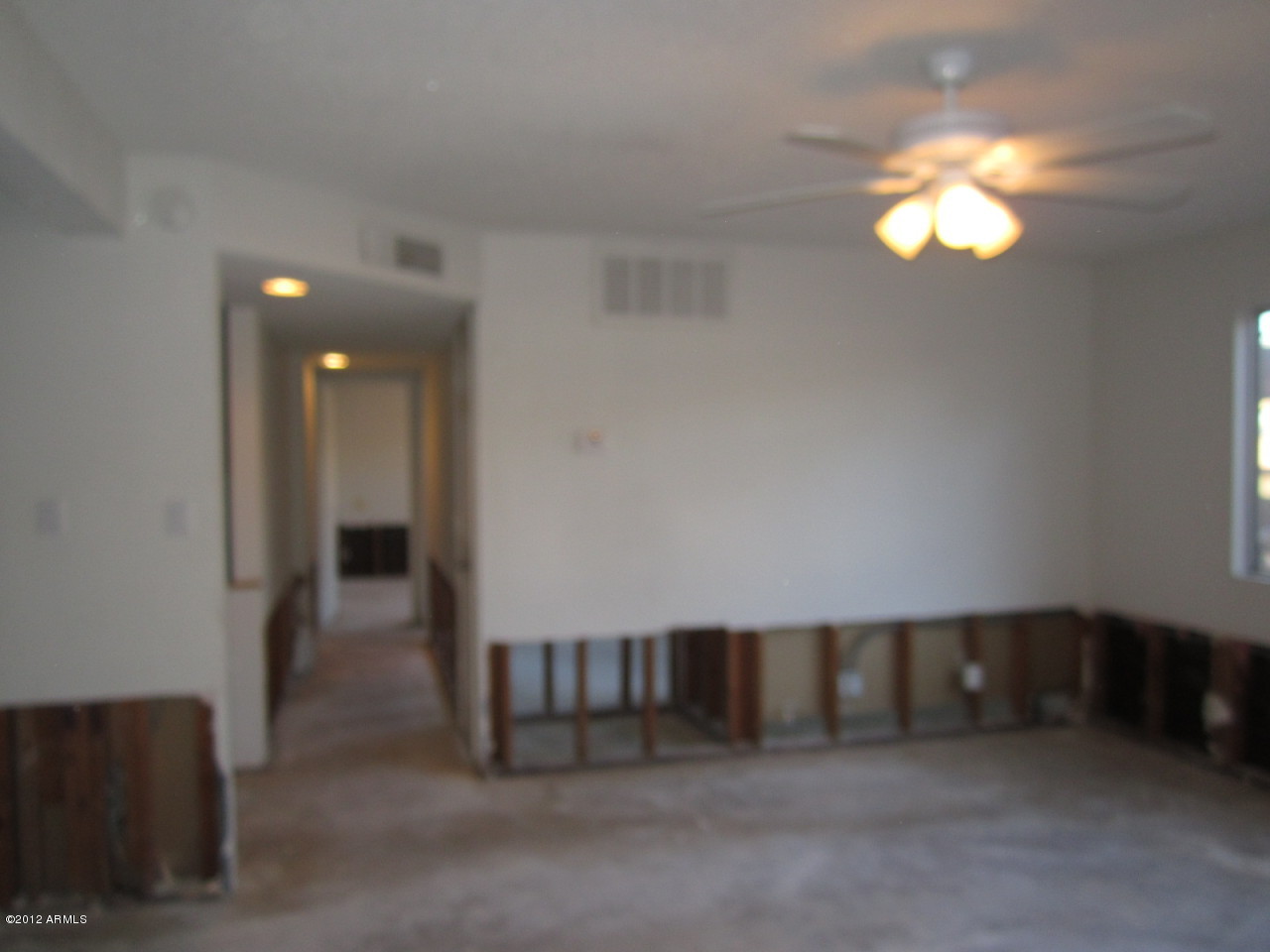 424 West Brown Road, Unit 140 Mesa, AZ 85201 - Photo 4 of 8 IMG_7472