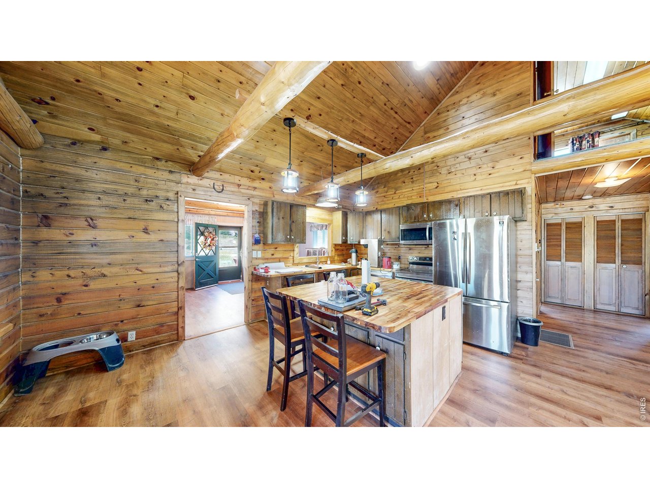 32759 Poudre Canyon Road Bellvue, CO 80512 - Photo 4 of 25
