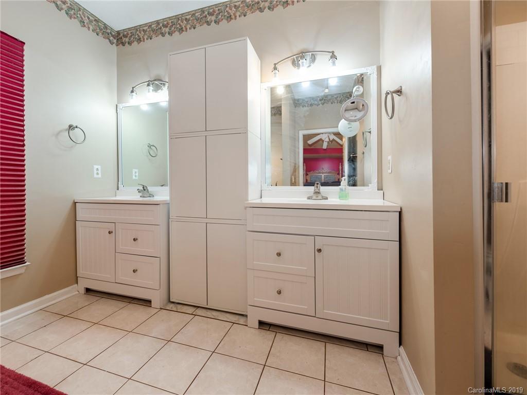 7413 Trotter Road Charlotte, NC 28216 - Photo 11 of 21