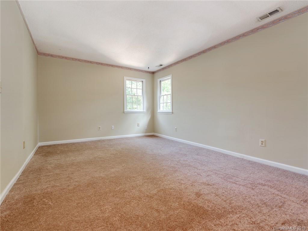 7413 Trotter Road Charlotte, NC 28216 - Photo 13 of 21