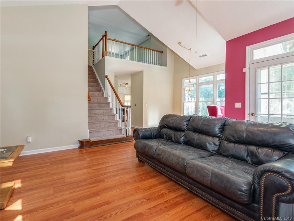 7413 Trotter Road Charlotte, NC 28216 - Photo 5 of 21