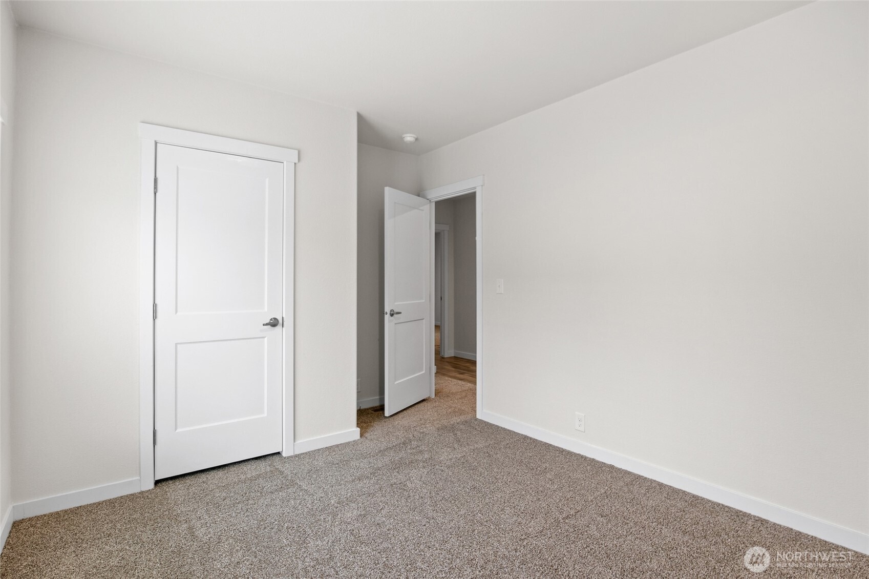32501 Northeast 50th Street, Unit 31 Carnation, WA 98014 - Photo 24 of 28