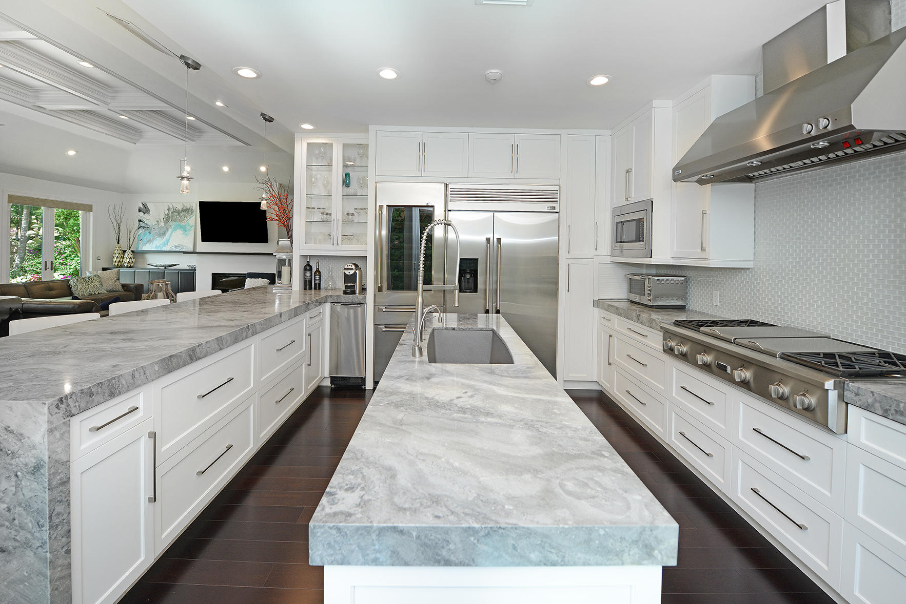 21311 Harrow Court Boca Raton, FL 33433 - Photo 13 of 38 Quartzite Countertops