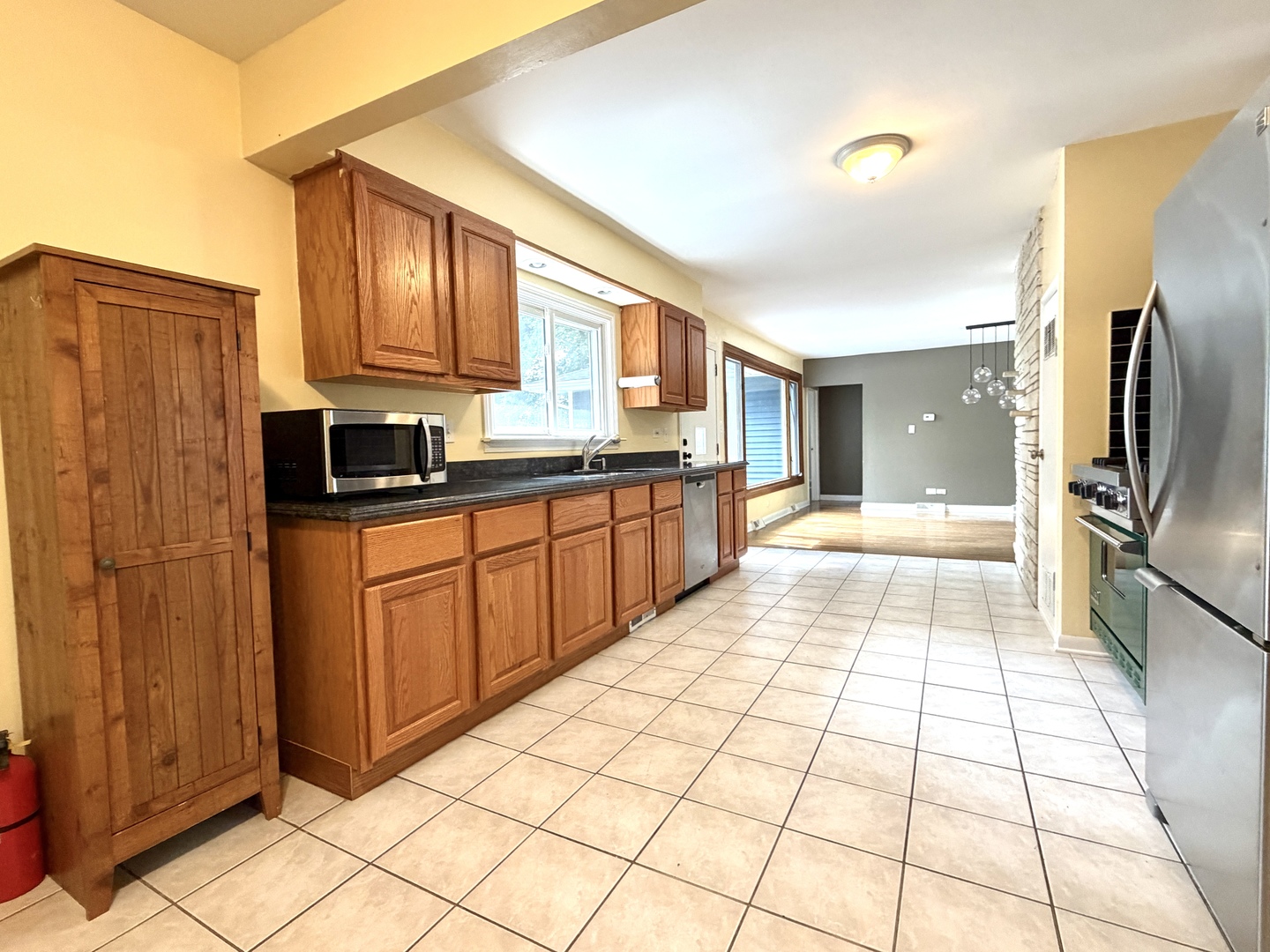 33517 North Greentree Road Grayslake, IL 60030 - Photo 7 of 15