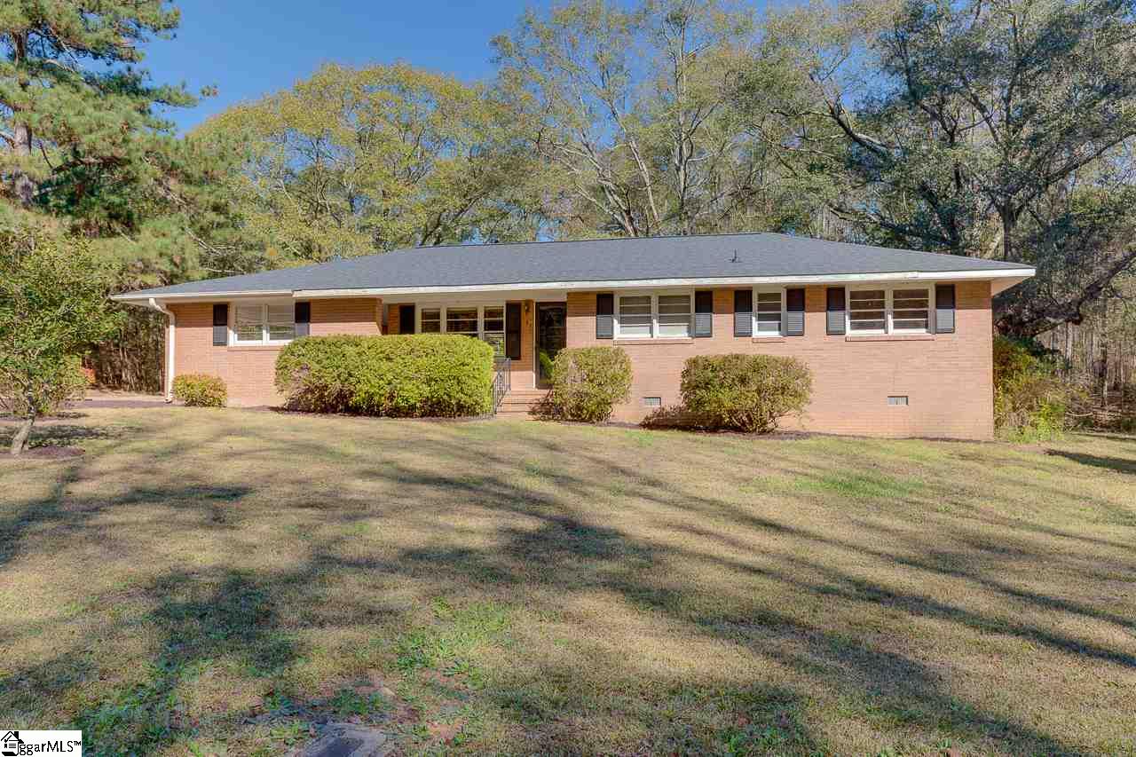 141 Campbell Road Anderson, SC 29621 - Photo 1 of 30 Gallery Image 1